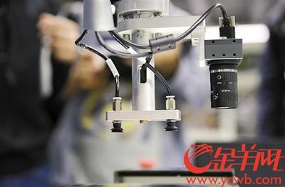 广州机器人企业:从代理产品向出口技术华丽变身